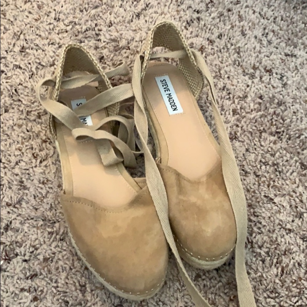Steve Madden tie up espadrilles